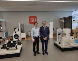 Egypt ICT Minister Visits Xiaomi HQ in Beijing